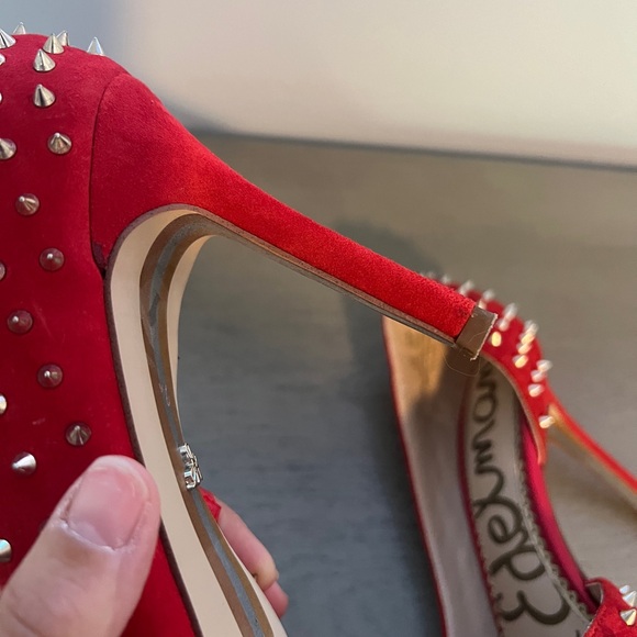 Women's Hadlee Pointed-Toe Studded Suede Pumps 7.5/37.5 - Picture 8 of 8